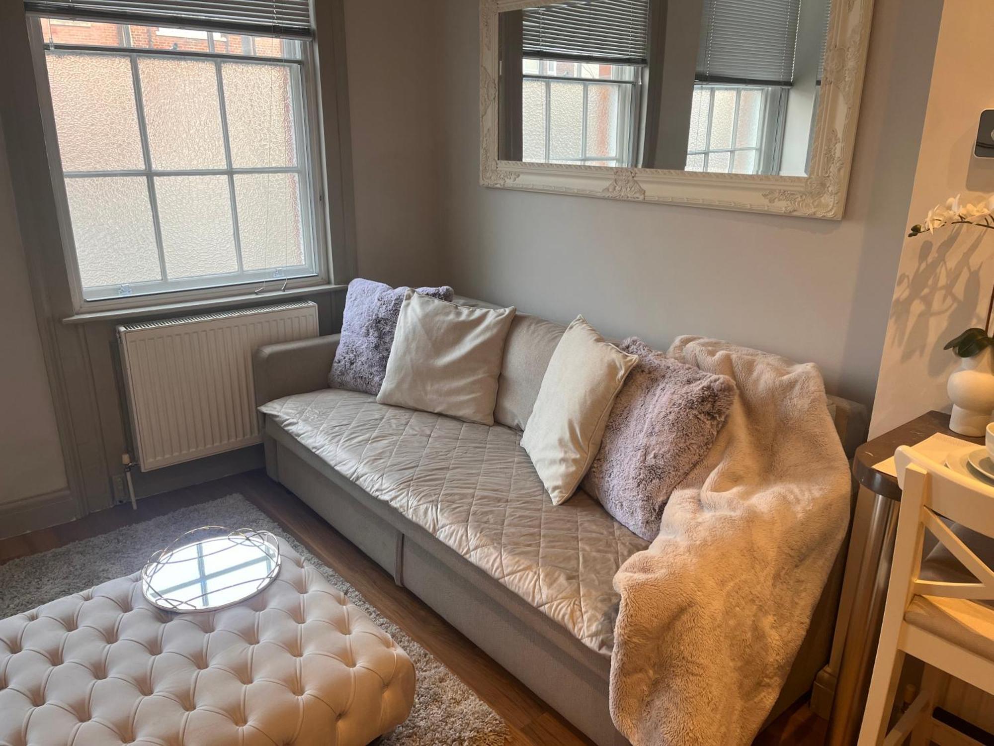 Central Private 1 Bed Flat Reading Ngoại thất bức ảnh